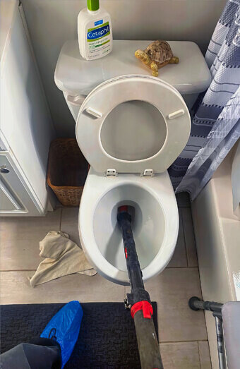 https://blockeddrainswangara.com.au/uploads/2025/07/blocked-toilet-54169.jpg